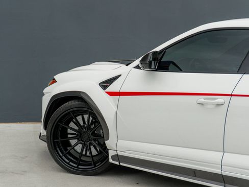 Used 2021 Lamborghini Urus AWD/4WD image 50