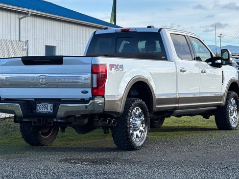 Used 2022 Ford F350 King Ranch w/ King Ranch Ultimate Package image 4