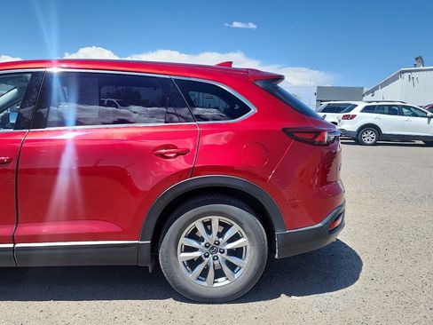 Used 2018 MAZDA CX-9 Touring w/ Touring Premium Package image 9