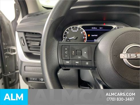 Used 2024 Nissan Rogue S image 20