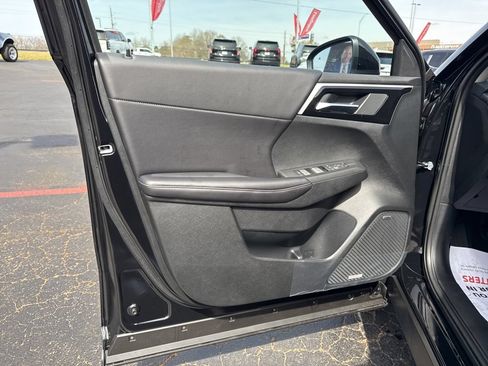 New 2026 Mitsubishi Outlander LE FWD image 12