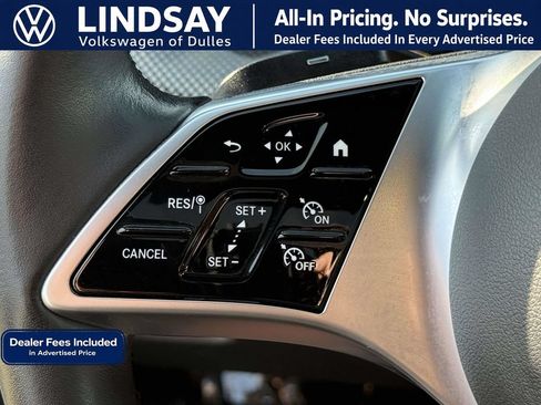 Used 2023 Mercedes-Benz C 300 4MATIC Sedan image 47