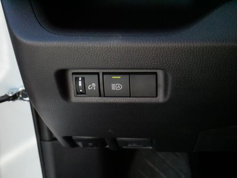 Certified 2025 Toyota RAV4 XLE AWD/4WD image 27