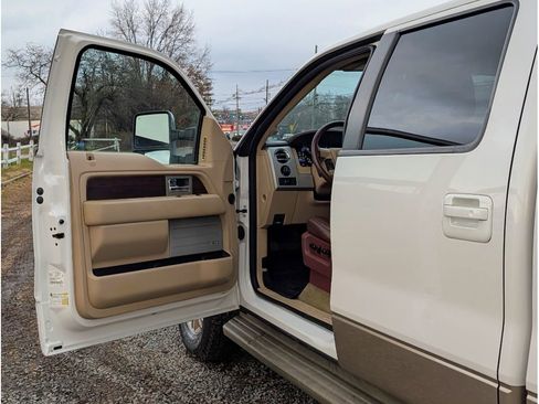 Used 2014 Ford F150 King Ranch image 9
