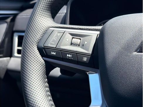 New 2026 Mitsubishi Outlander LE FWD image 16