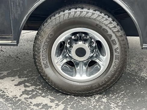 Used 2015 GMC Sierra 3500 Base w/ Sierra Convenience Package image 10