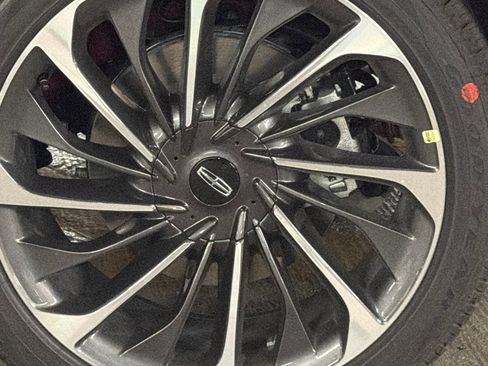 New 2026 Lincoln Aviator Reserve AWD/4WD image 5