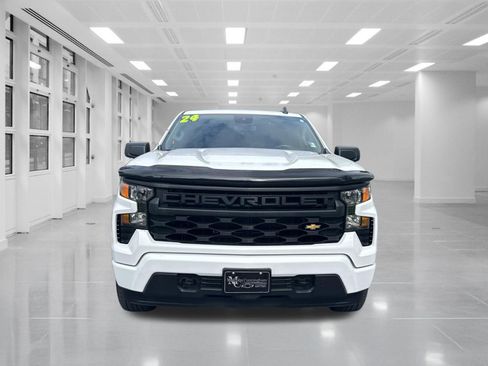Used 2024 Chevrolet Silverado 1500 Custom RWD image 2