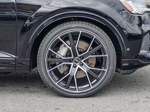 Used 2021 Audi Q7 3.0T Prestige image 10