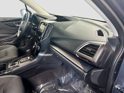 Used 2020 Subaru Forester Premium AWD/4WD image 31