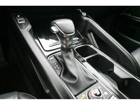 Used 2024 Kia Telluride S image 39