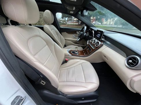 Used 2018 Mercedes-Benz C 300 Sedan image 8