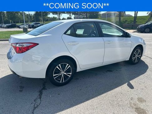 Used 2016 Toyota Corolla LE FWD image 5