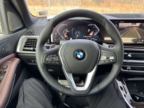 New 2026 BMW X5 xDrive40i w/ Premium Package image 18