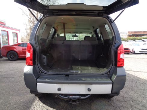 Used 2011 Nissan Xterra S image 24