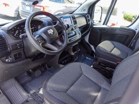 Used 2023 RAM ProMaster 2500 image 9