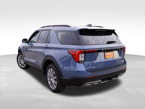 New 2026 Ford Explorer Active w/ Active Comfort Package image 5