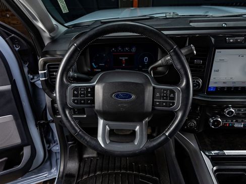 Used 2024 Ford F250 Lariat w/ Lariat Ultimate Package image 18