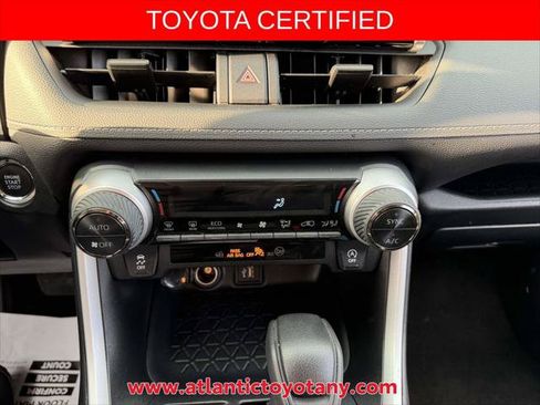 Certified 2025 Toyota RAV4 XLE AWD/4WD image 25