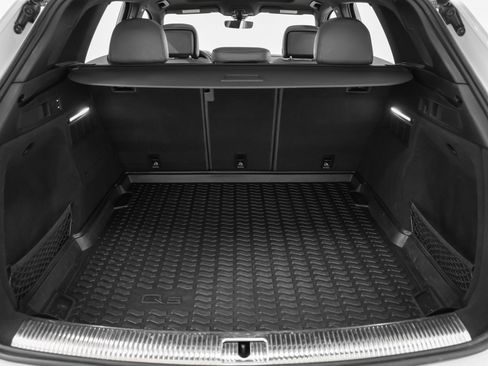 Used 2021 Audi SQ5 Prestige image 20