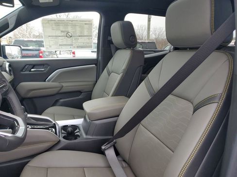 New 2026 Chevrolet Colorado ZR2 w/ Technology Package image 14