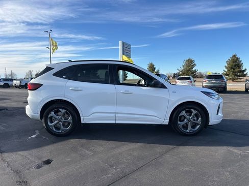 Used 2023 Ford Escape ST-Line image 4