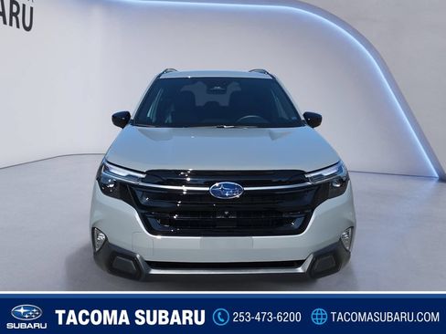 New 2026 Subaru Forester Touring AWD/4WD image 8