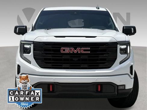 Used 2025 GMC Sierra 1500 Elevation w/ Preferred Package RWD image 2