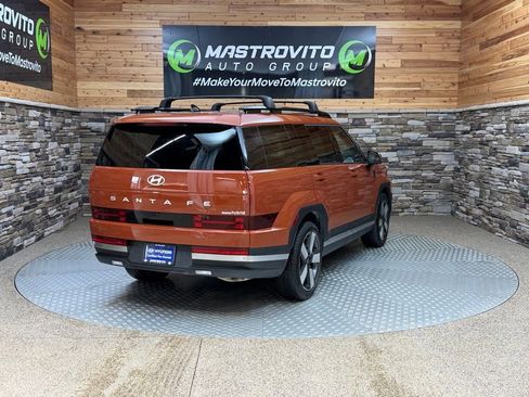 Used 2025 Hyundai Santa Fe Limited AWD/4WD image 9
