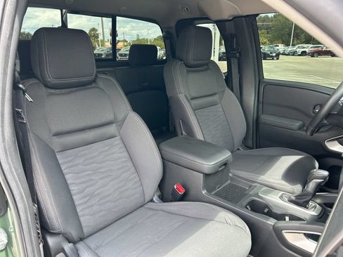 Certified 2024 Nissan Frontier SV w/ SV Convenience Package RWD image 47