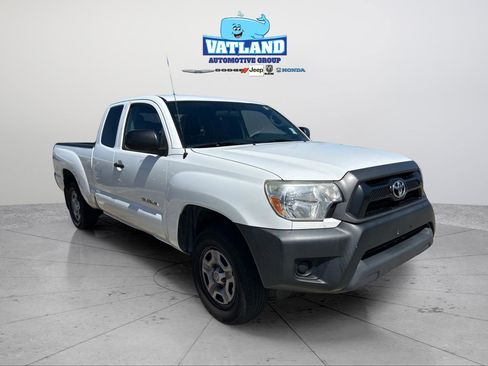Used 2015 Toyota Tacoma 2WD Access Cab w/ Convenience Package image 22