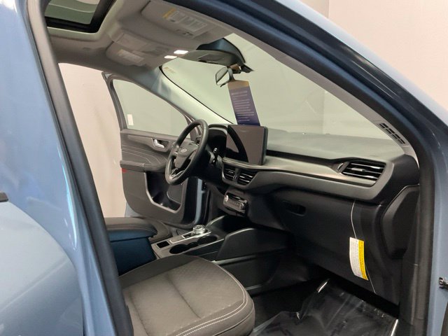 Used 2023 Ford Escape Active w/ Tech Pack #2 AWD/4WD image 23