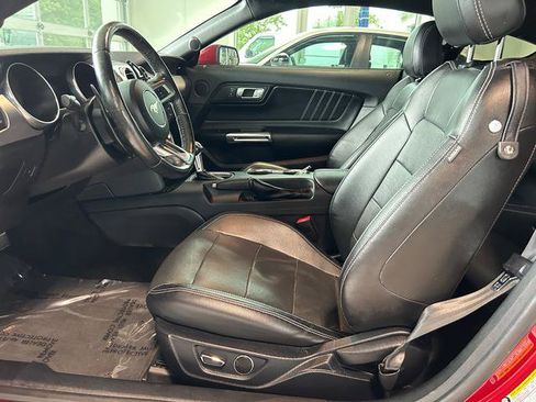 Used 2018 Ford Mustang GT Premium RWD image 15