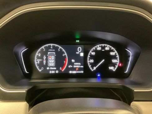 Used 2023 Honda Pilot Touring image 2