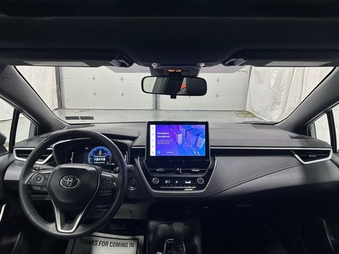 Used 2025 Toyota Corolla XSE image 41