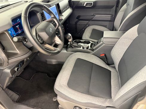 Certified 2025 Ford Bronco Big Bend image 4