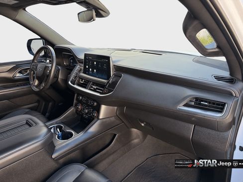 Used 2022 Chevrolet Tahoe RST w/ Luxury Package RWD image 19