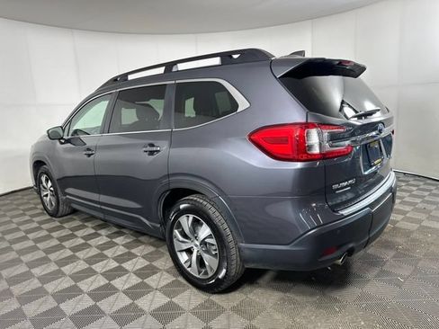 Used 2023 Subaru Ascent Premium w/ Convenience Package AWD/4WD image 4