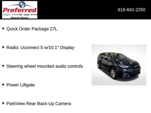 Used 2024 Chrysler Pacifica Touring-L image 6