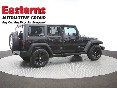 Used 2016 Jeep Wrangler Unlimited Sport w/ Quick Order Package 24S AWD/4WD image 43