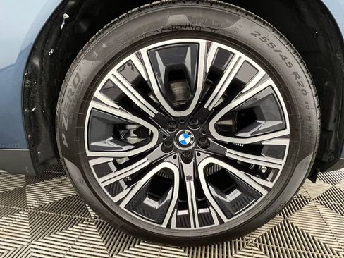 Certified 2025 BMW X3 xDrive30i w/ Premium Package image 11