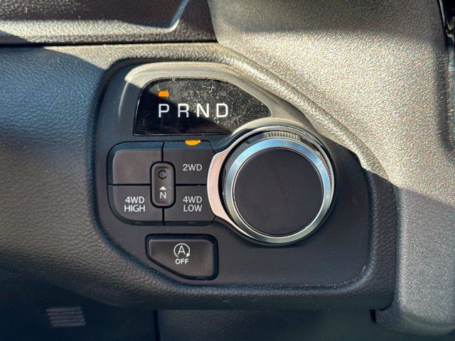 Used 2025 RAM 1500 Tradesman AWD/4WD image 16