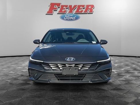 Used 2024 Hyundai Elantra SEL image 8