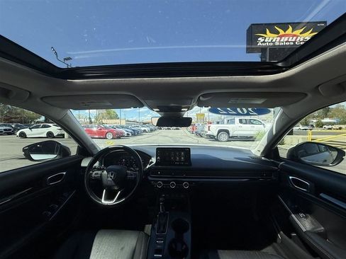 Used 2022 Honda Civic Touring image 22