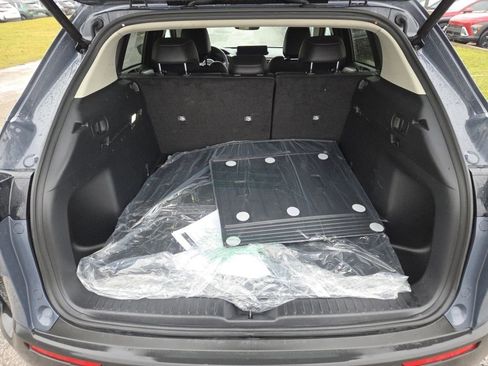 Certified 2025 MAZDA CX-50 AWD 2.5 S w/ Preferred Package image 17