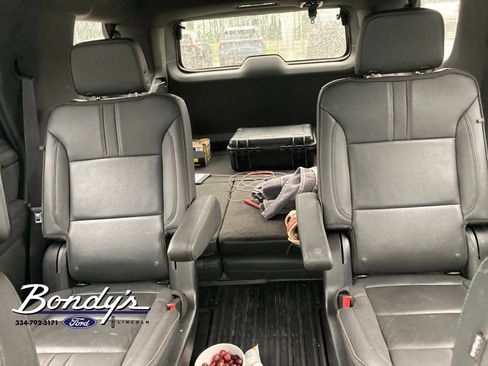 Used 2023 Chevrolet Tahoe RST w/ Luxury Package AWD/4WD image 6