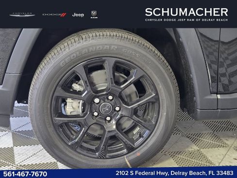 New 2026 Jeep Compass Latitude AWD/4WD image 5