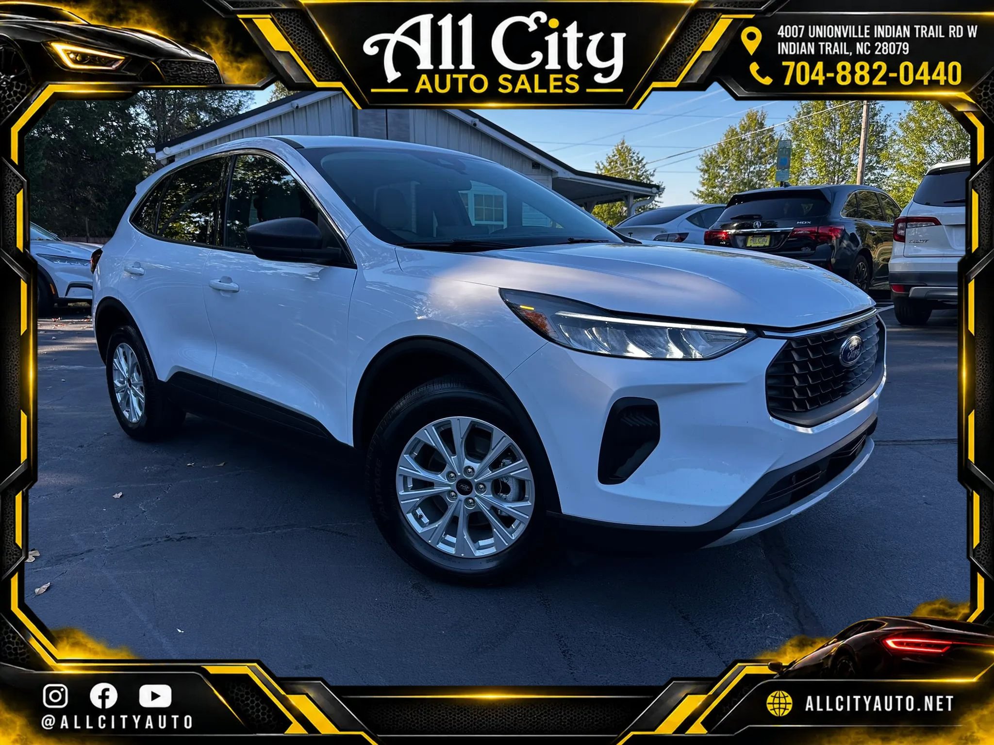 Used 2023 Ford Escape Active w/ Tech Pack #1 AWD/4WD image 1