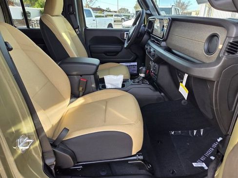 New 2026 Jeep Wrangler Unlimited Sport image 18