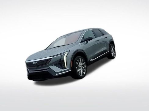 New 2026 Cadillac Optiq Luxury 1 image 3